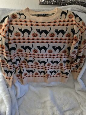 SHEIN Beige Knit Halloween Sweater with Black Cats & Orange Pumpkins